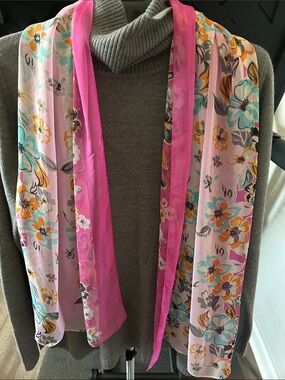 Source Unknown Pink Floral Lightweight Sheer Scarf Wrap